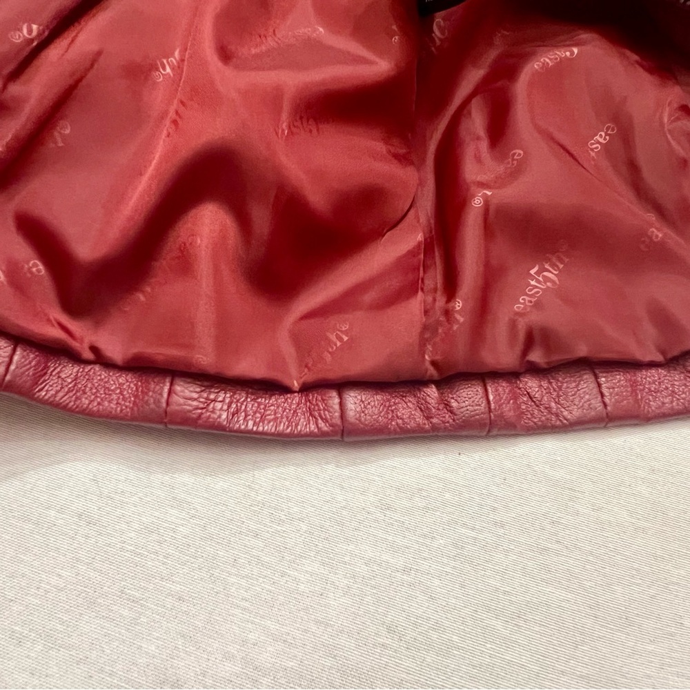 Women’s Med East 5th Genuine Leather zip-up jacket, Red/Burgundy 
UEC - Picture 13 of 14